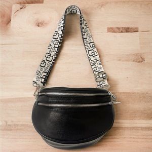 Black Double Zipper Fanny Pack Crossbody faux Leather